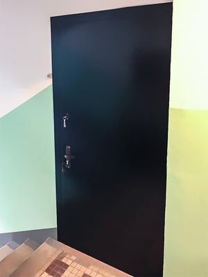 Дверь в квартиру (квартал Грайвороново, 90А, к11) Дверь в квартиру (квартал Грайвороново, 90А, к11)