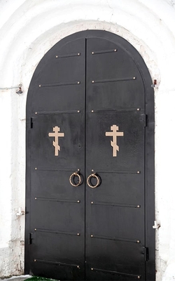 Двустворчатая дверь с порошковой покраской Двустворчатая дверь с порошковой покраской